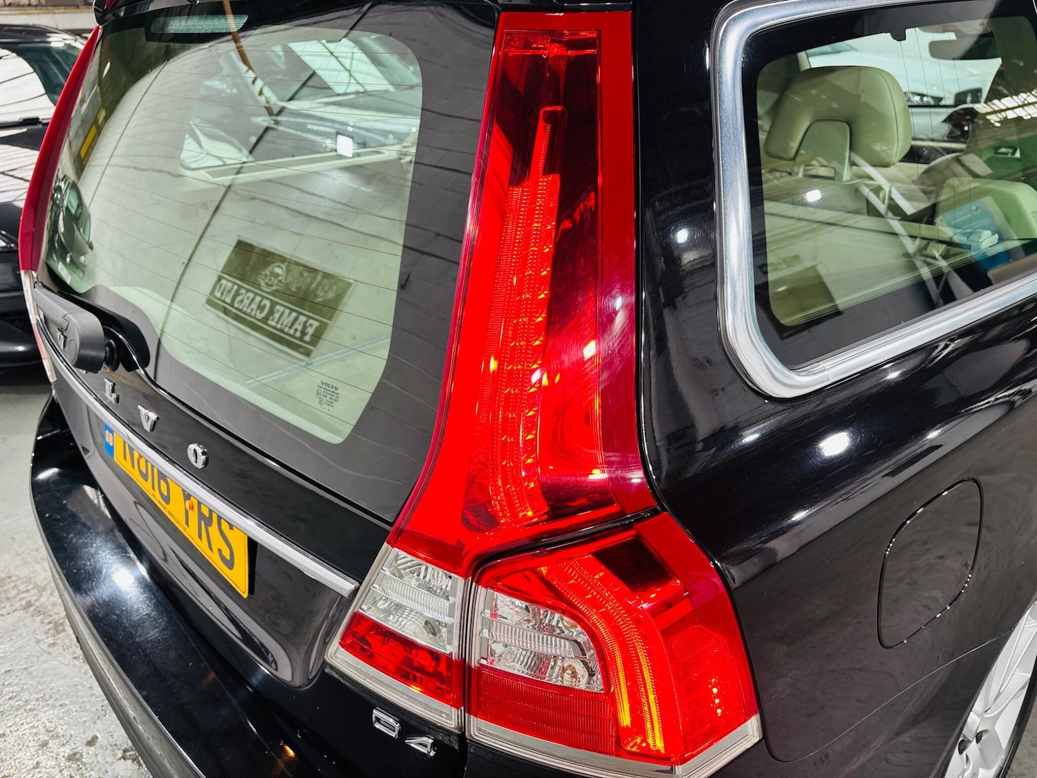 Used Volvo V70 2016 for sale - 76227291: Photo 33