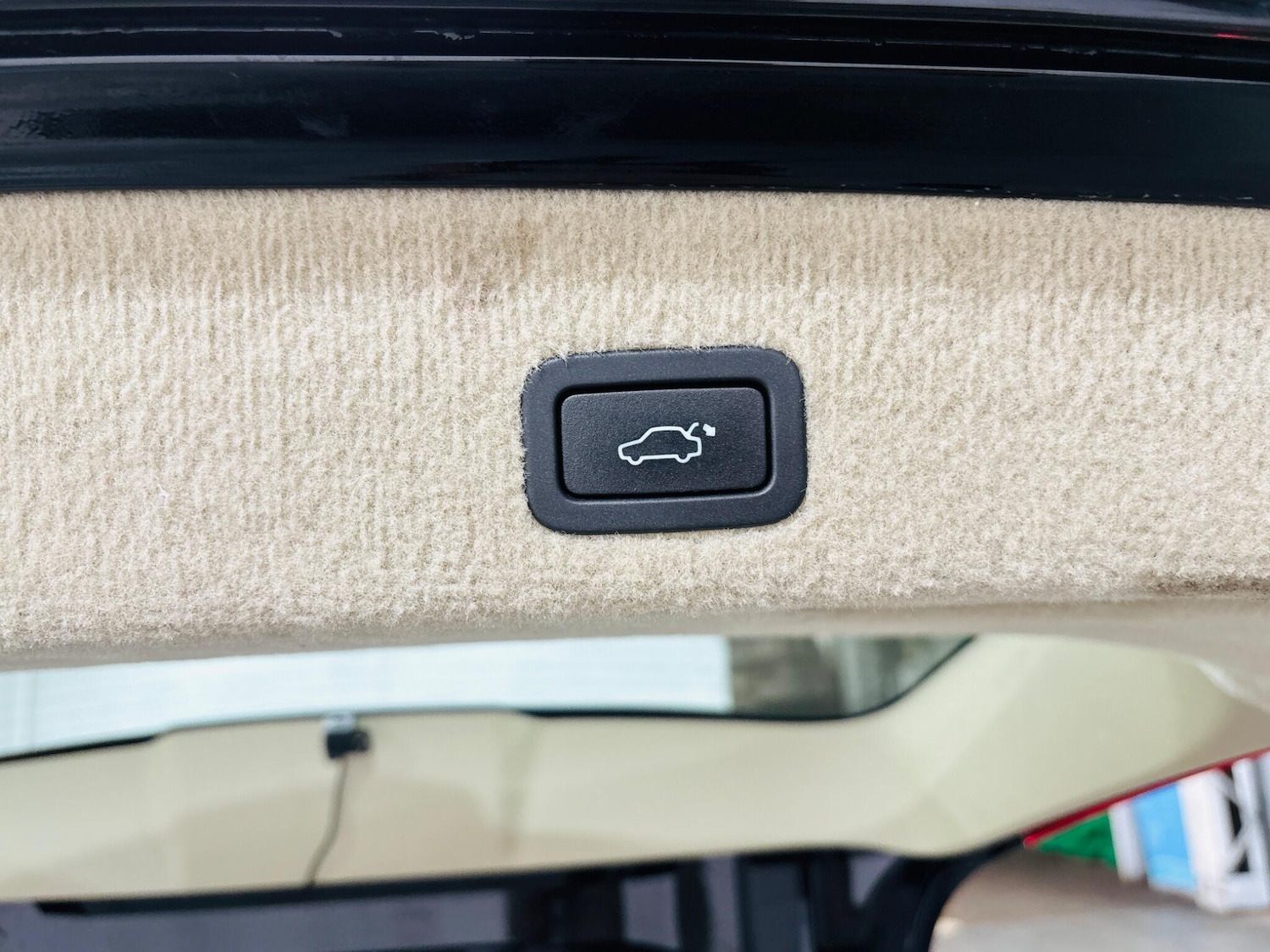 Used Volvo V70 2016 for sale - 76227291: Photo 37