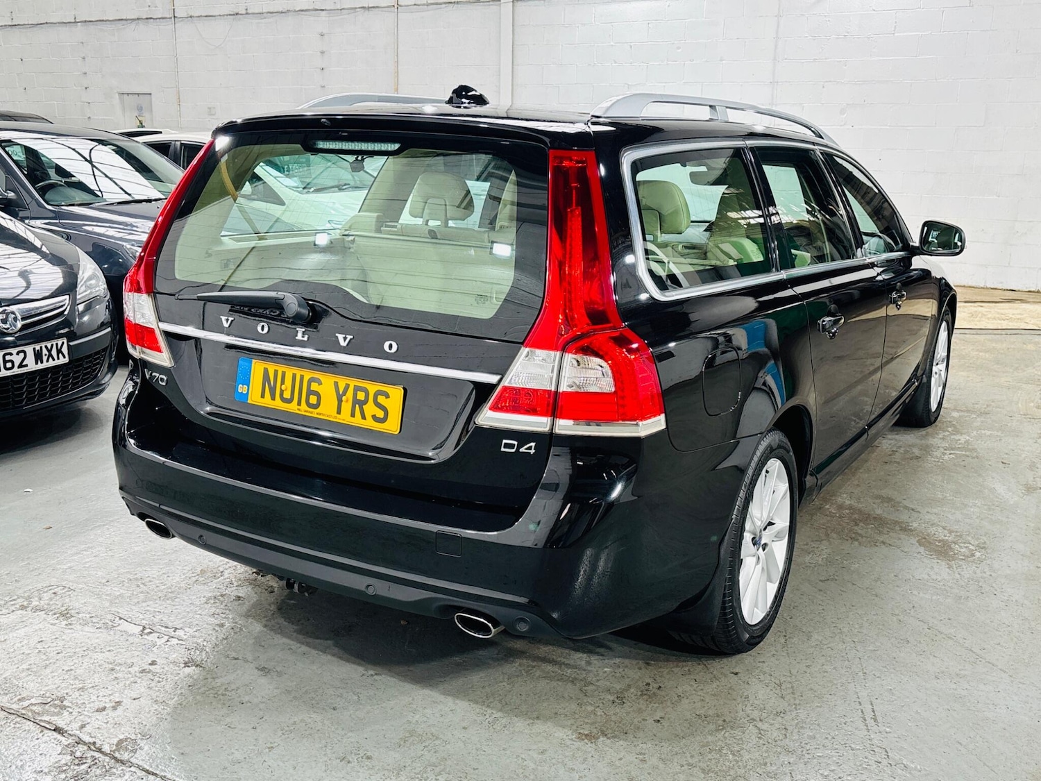 Used Volvo V70 2016 for sale - 76227291: Photo 5