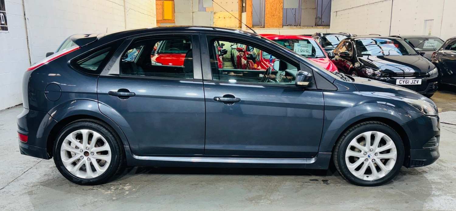 Used Ford Focus 2009 for sale - 76645851: Photo 8