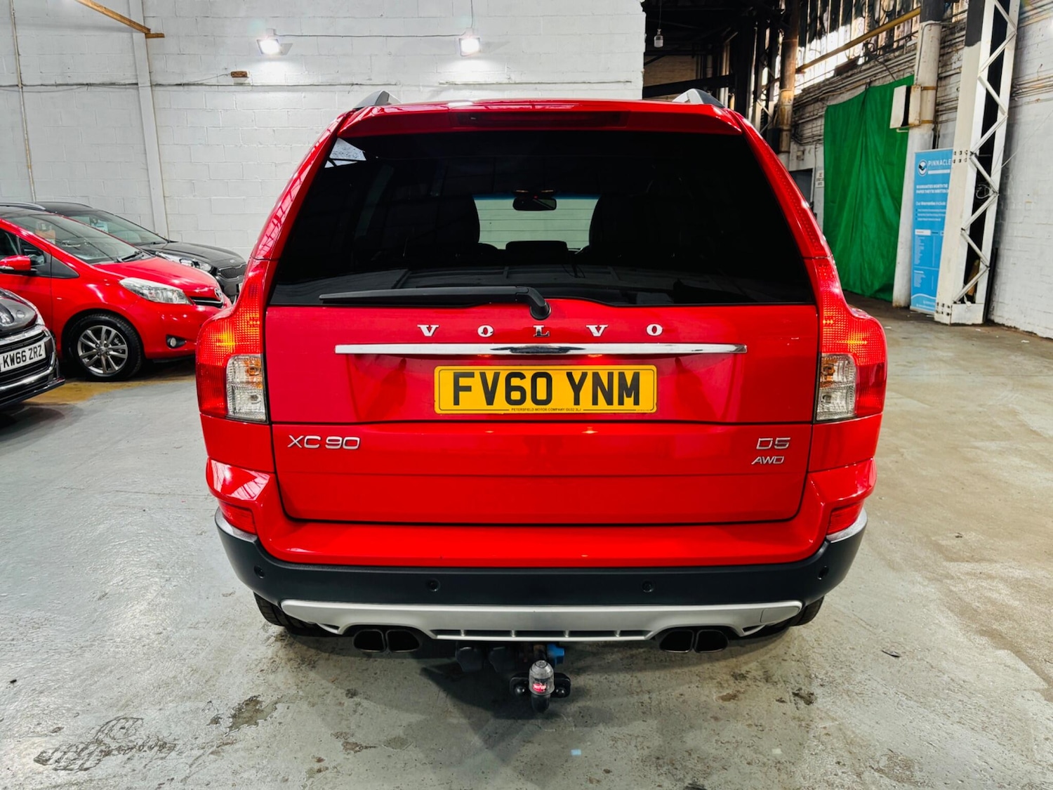 Used Volvo XC90 2010 for sale - 78086477: Photo 6