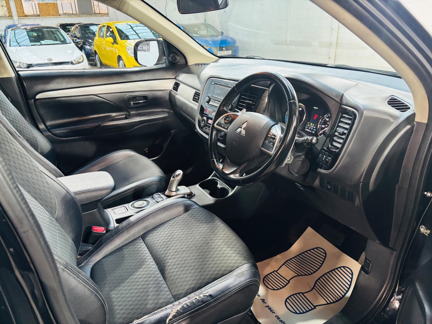 Used Mitsubishi Outlander for sale - 77925995: Photo 10