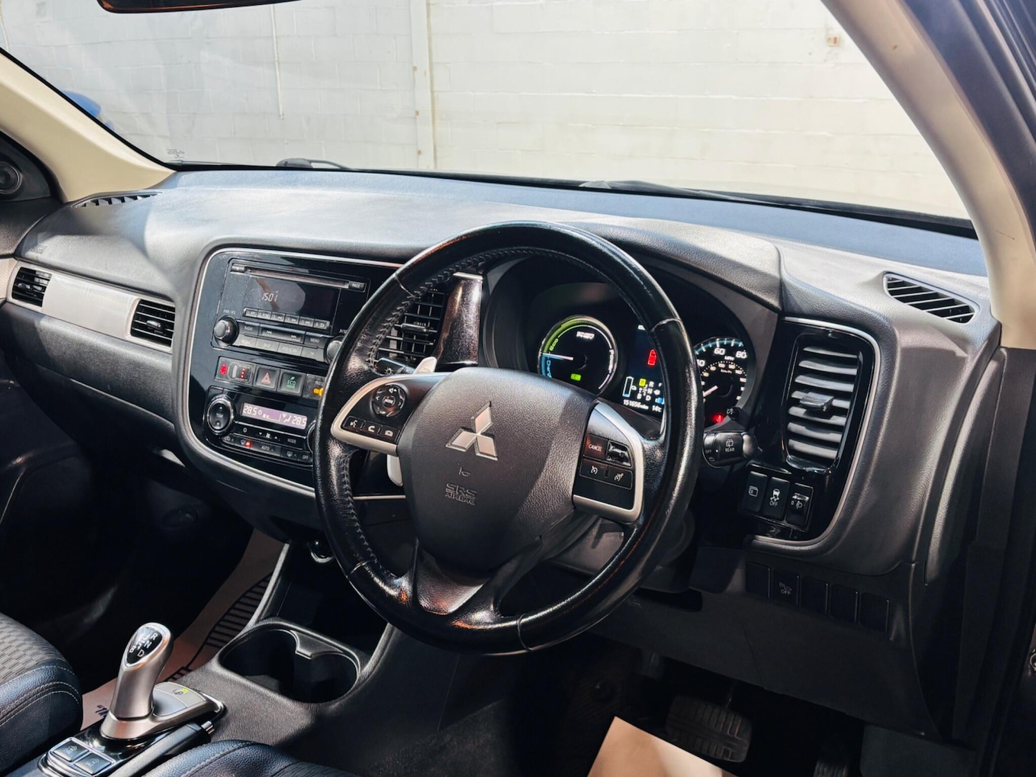 Used Mitsubishi Outlander for sale - 77925995: Photo 11