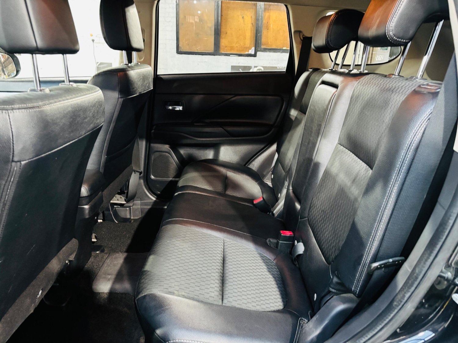 Used Mitsubishi Outlander for sale - 77925995: Photo 16