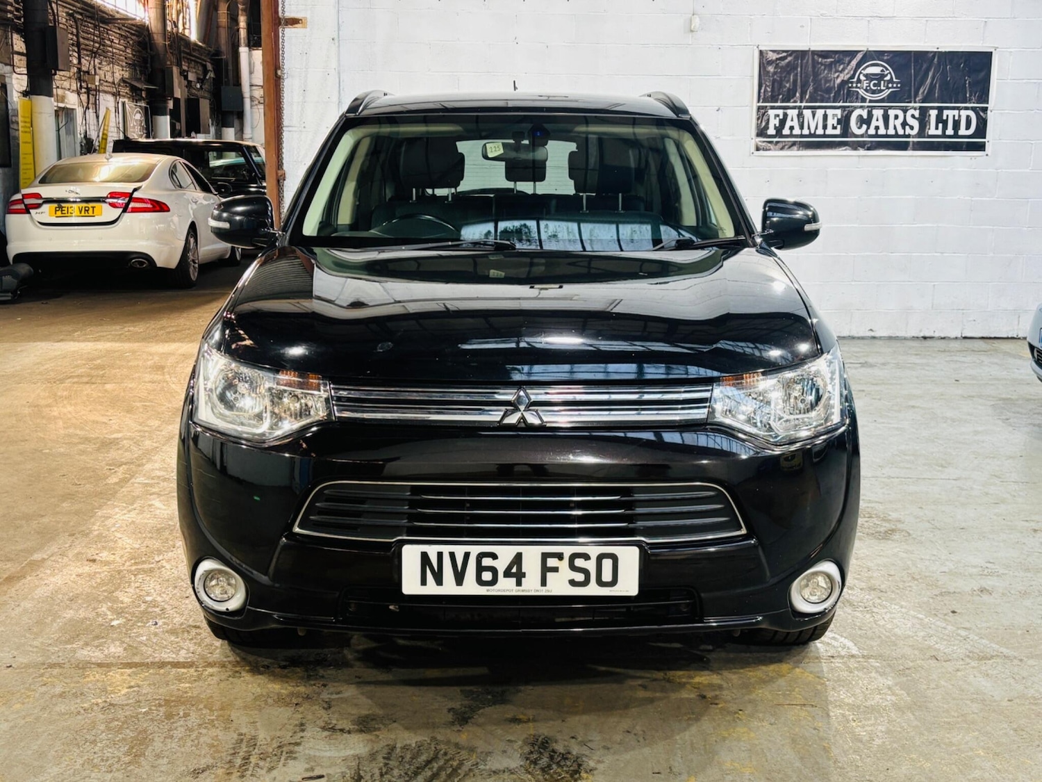 Used Mitsubishi Outlander for sale - 77925995: Photo 2