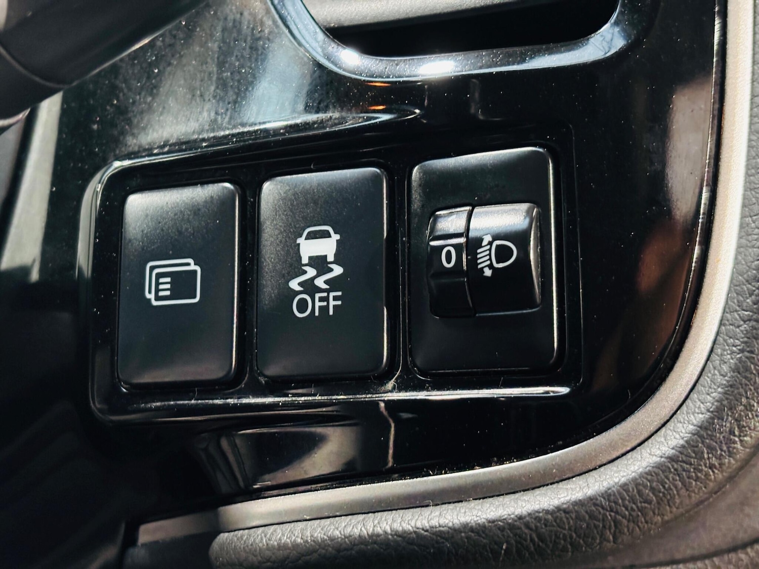 Used Mitsubishi Outlander for sale - 77925995: Photo 30