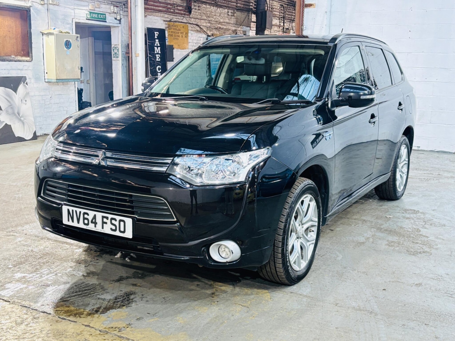 Used Mitsubishi Outlander for sale - 77925995: Photo 4