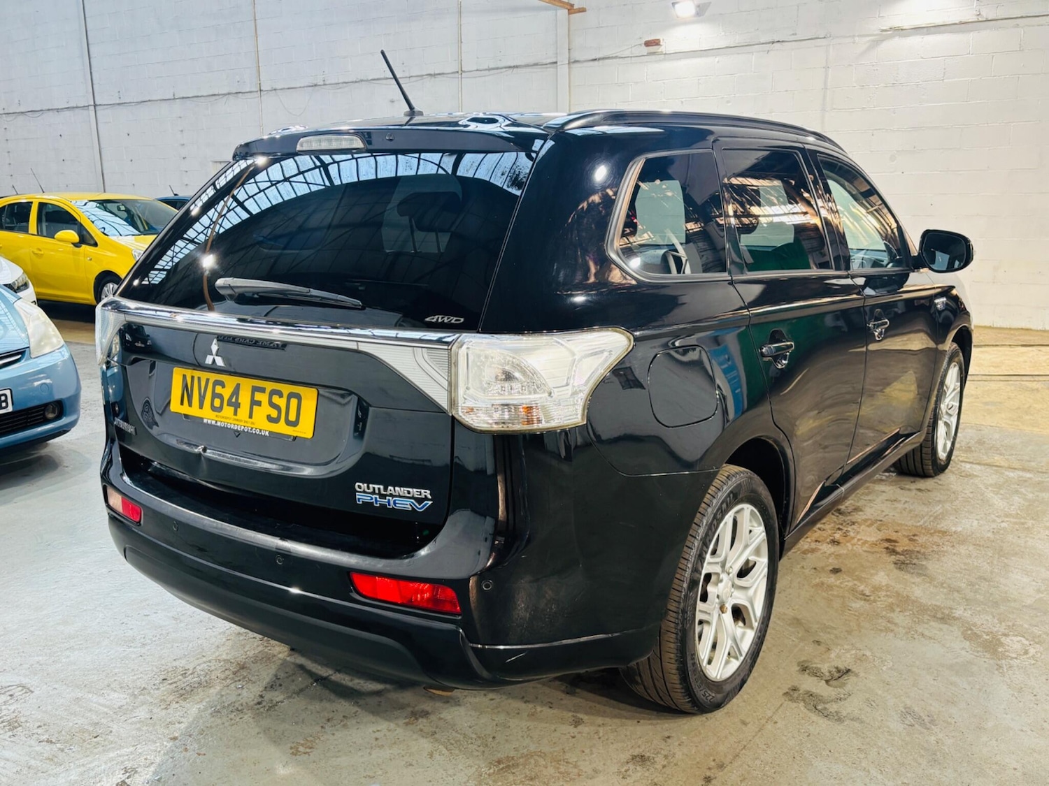 Used Mitsubishi Outlander for sale - 77925995: Photo 5