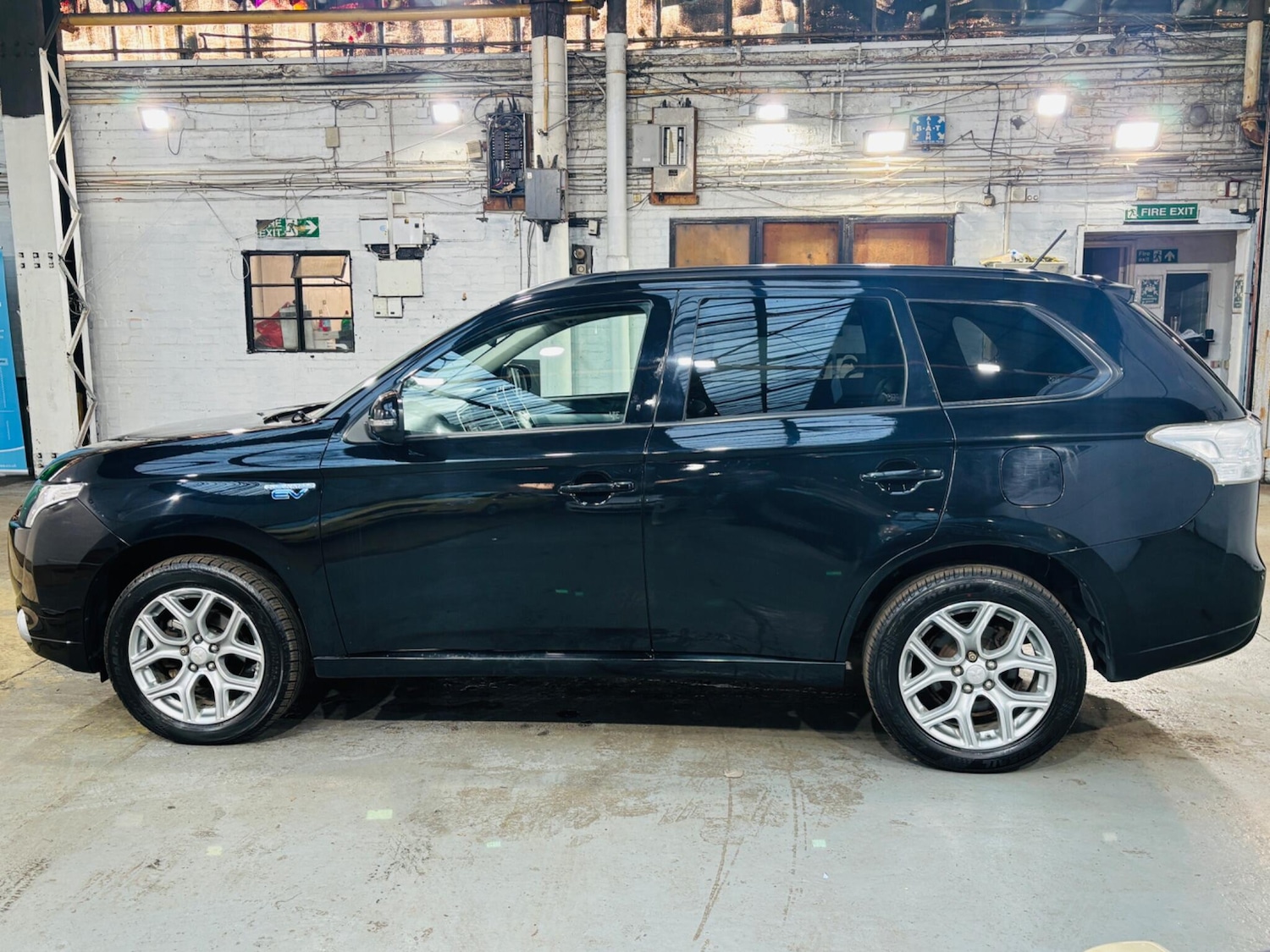 Used Mitsubishi Outlander for sale - 77925995: Photo 9