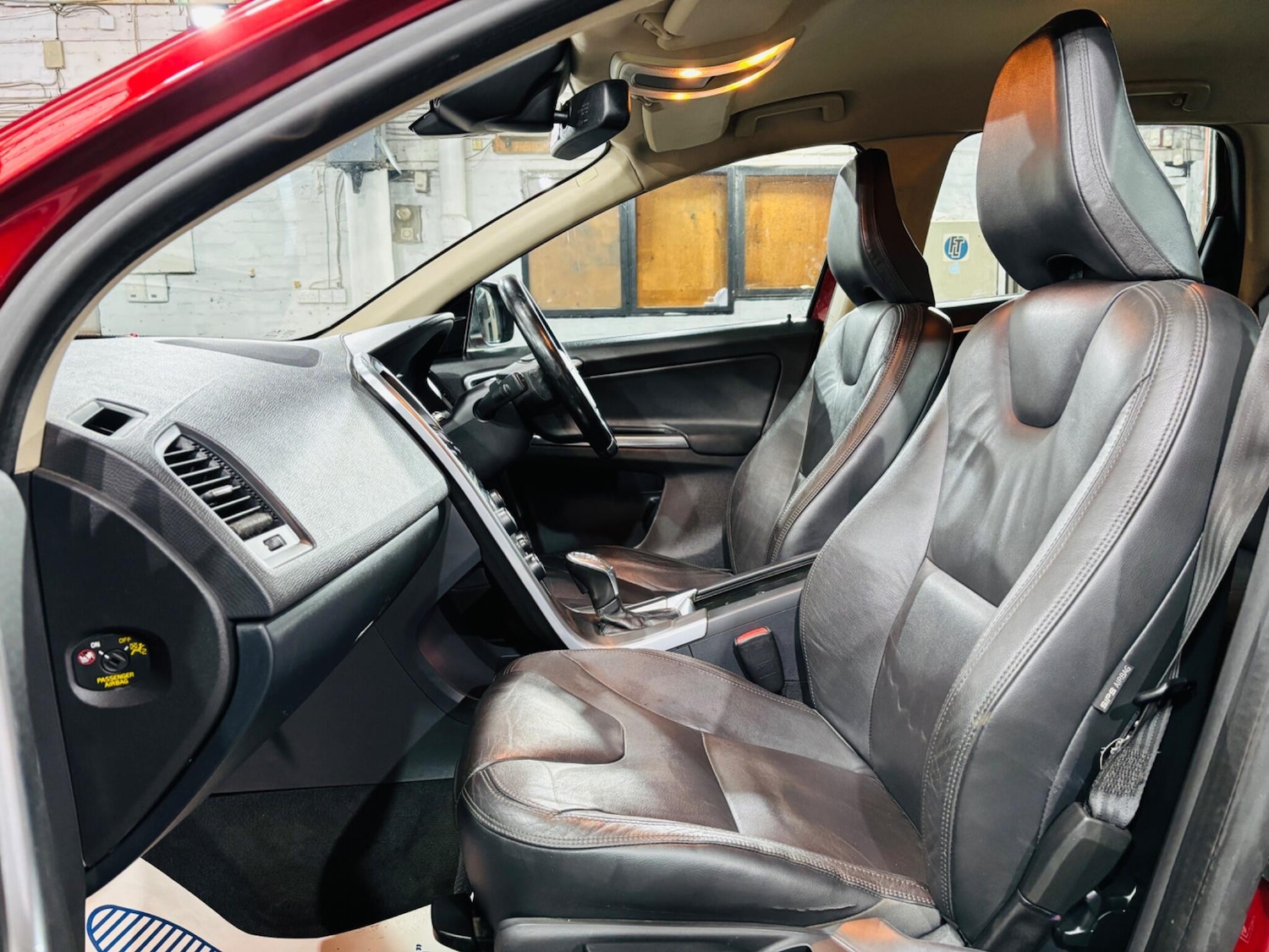 Used Volvo XC60 2012 for sale - 76771663: Photo 15