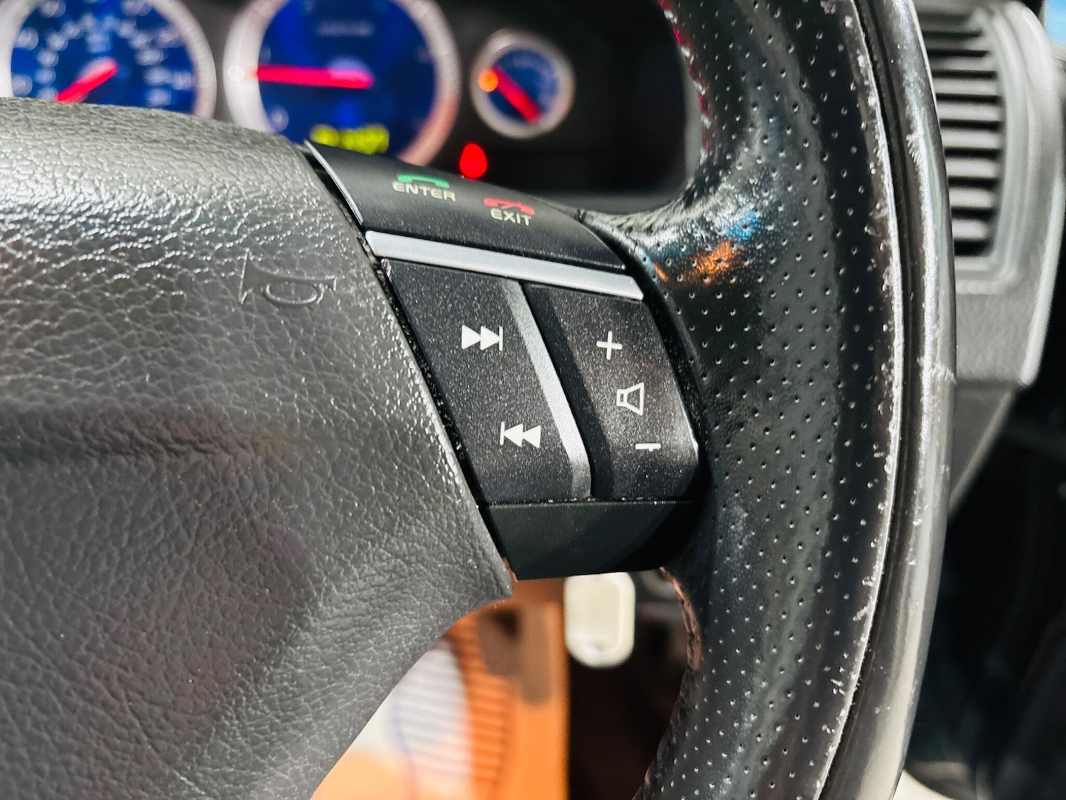 Used Volvo XC90 2011 for sale - 76584732: Photo 21