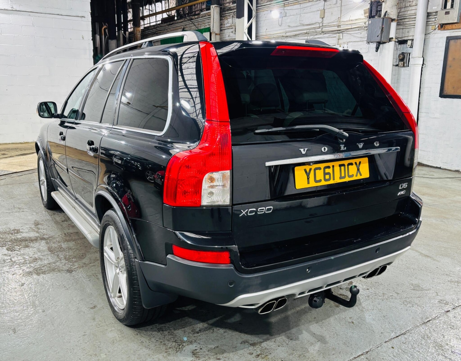 Used Volvo XC90 2011 for sale - 76584732: Photo 7