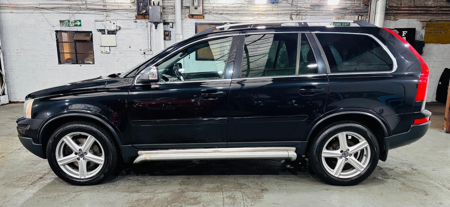 Used Volvo XC90 2011 for sale - 76584732: Photo 9