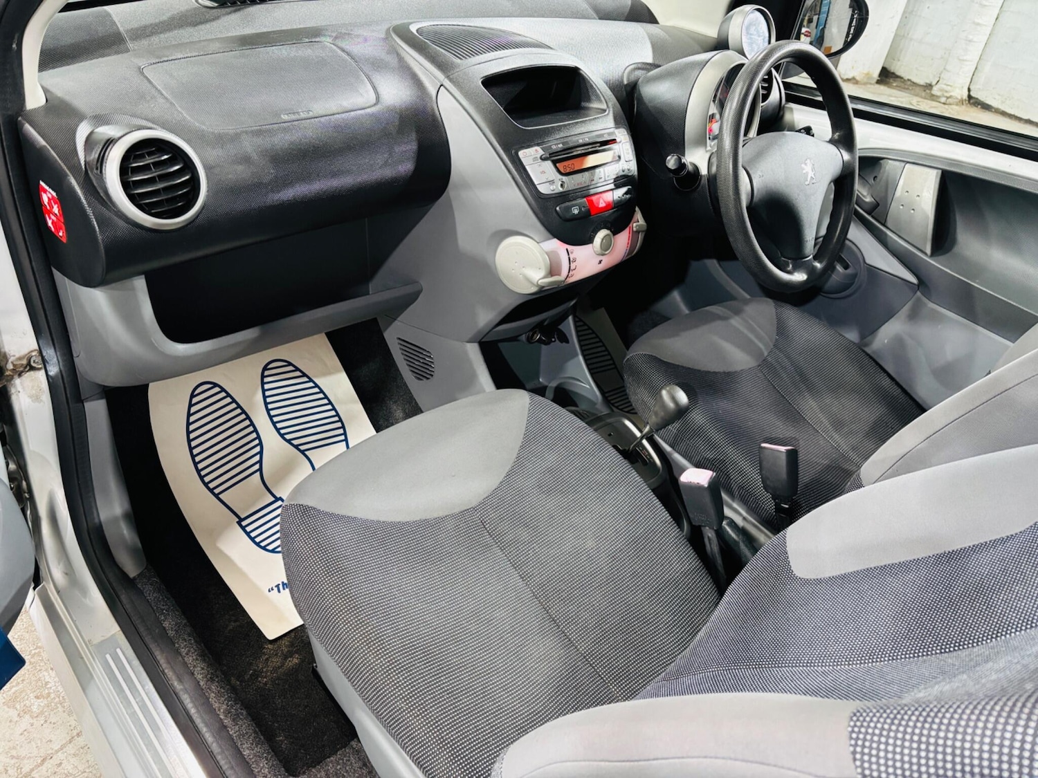 Used Peugeot 107 for sale - 77793629: Photo 14