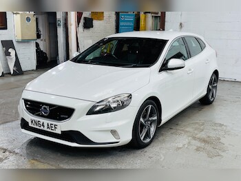 Used Volvo V40 2015 for sale - 79224300: Photo
