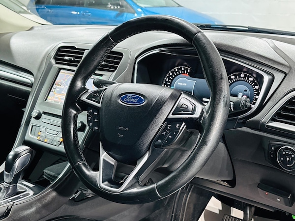 Used Ford Mondeo 2015 for sale - 76315232: Photo 11