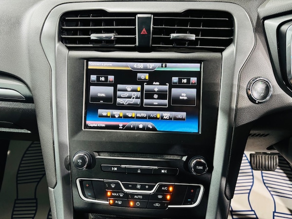 Used Ford Mondeo 2015 for sale - 76315232: Photo 26