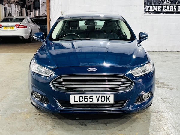 Used Ford Mondeo 2015 for sale - 76315232: Photo 2