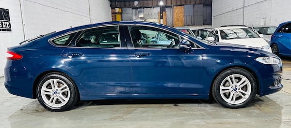 Used Ford Mondeo 2015 for sale - 76315232: Photo 8