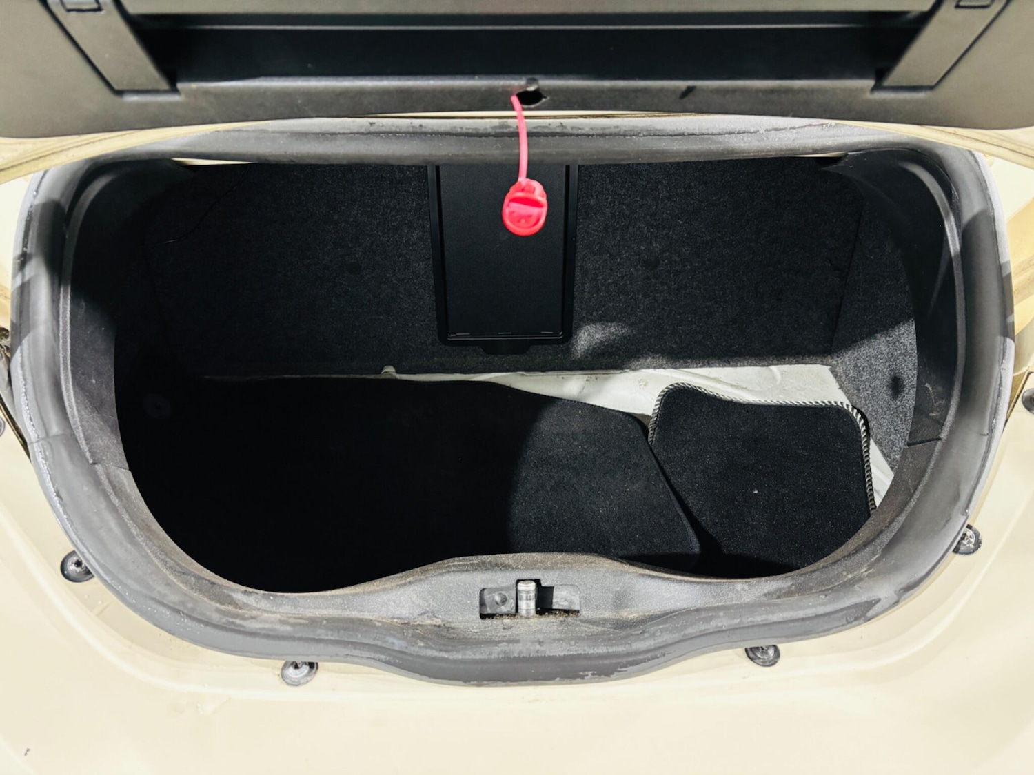 Used Volkswagen Beetle 2008 for sale - 77097740: Photo 27