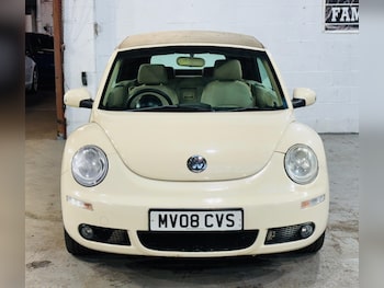 Used Volkswagen Beetle 2008 for sale - 77097740: Photo