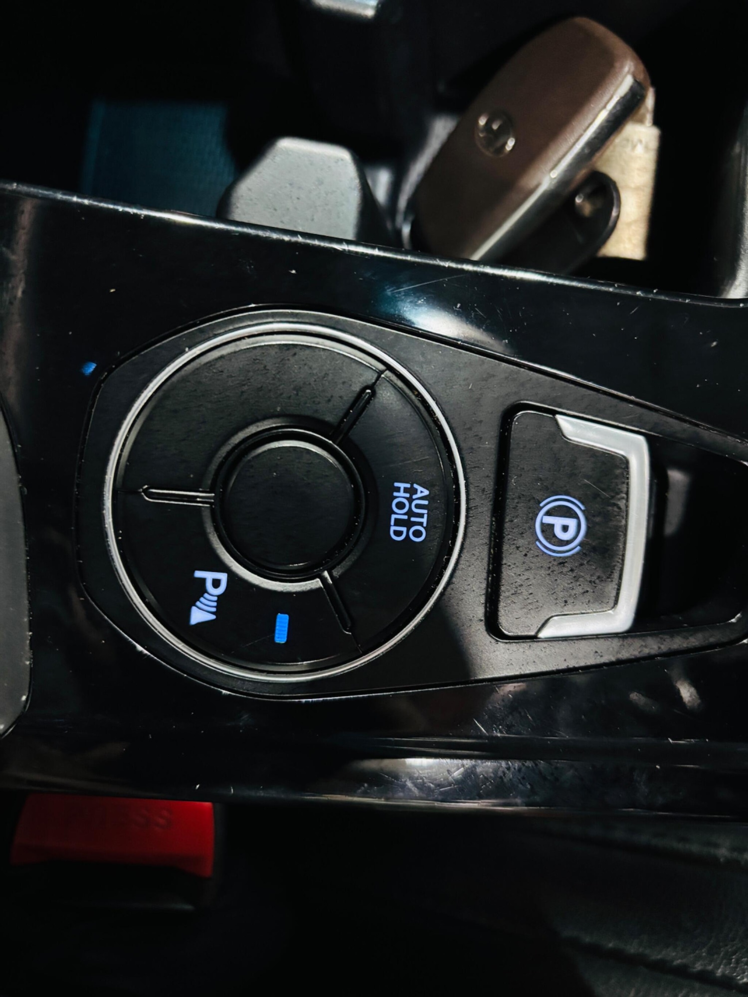 Used Hyundai i40 2012 for sale - 77230104: Photo 30