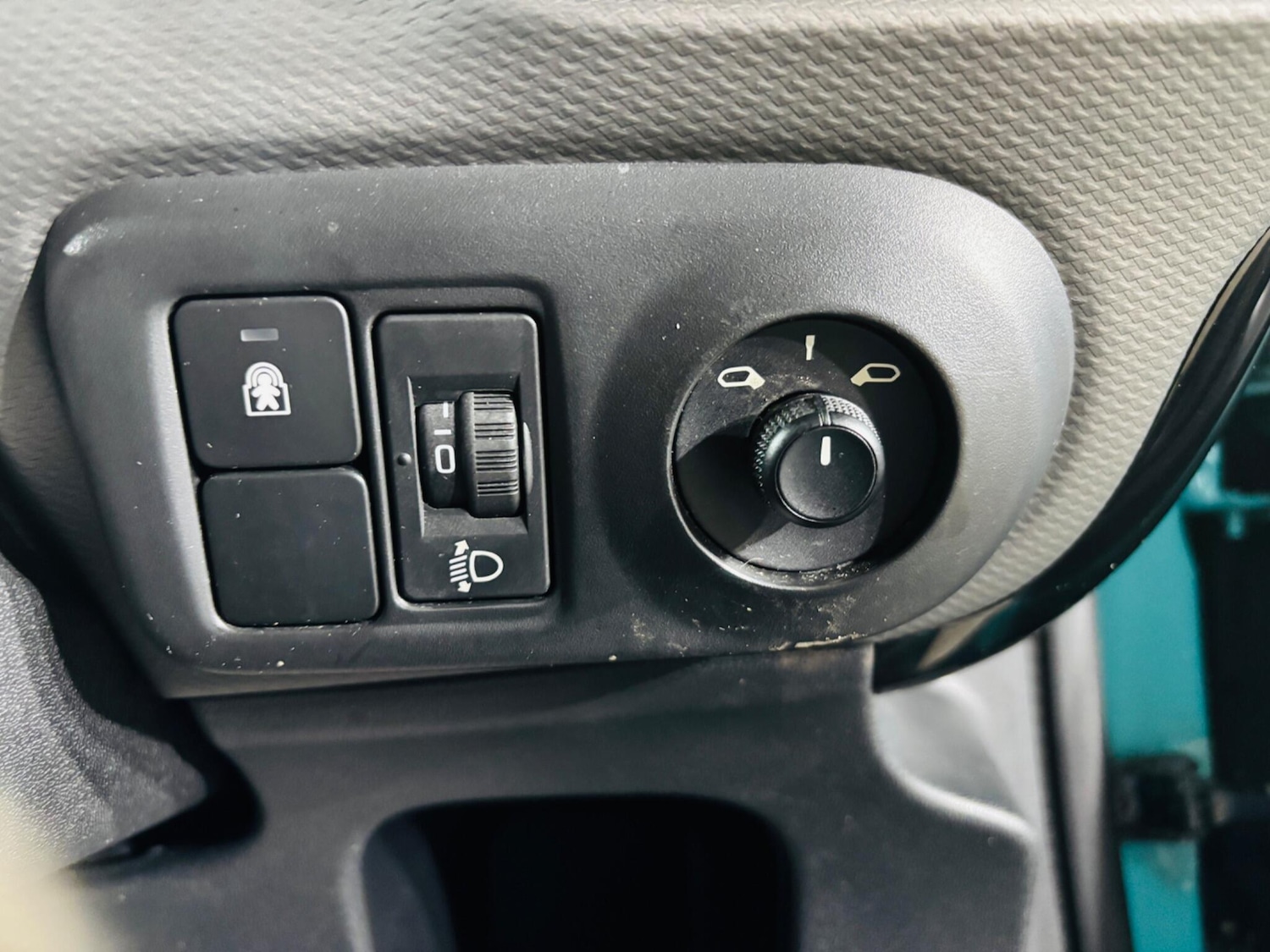 Used Citroen C4 Cactus for sale - 77753936: Photo 18