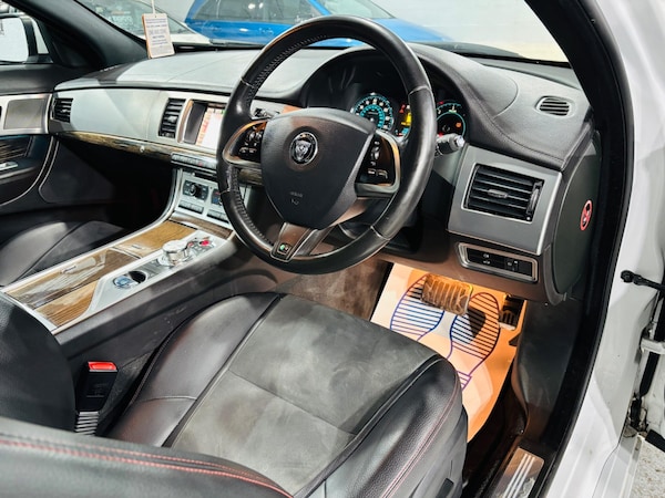 Used Jaguar XF 2014 for sale - 76314998: Photo 10