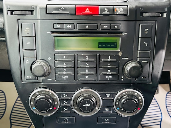Used Land Rover Freelander 2 2010 for sale - 75463883: Photo 21