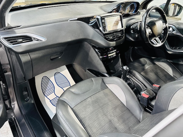 Used Peugeot 2008 2015 for sale - 76200830: Photo 14