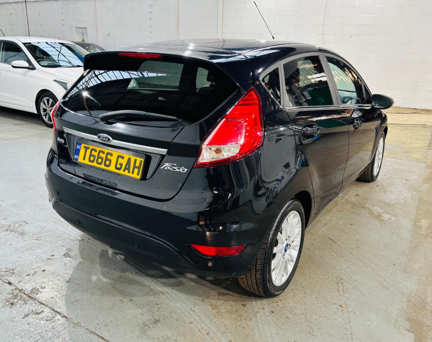 Used Ford Fiesta for sale - 78157104: Photo 5