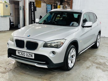 Used BMW X1 2010 for sale - 76657578: Photo