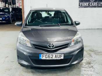 Used Toyota Yaris 2012 for sale - 74849559: Photo