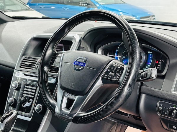 Used Volvo XC60 2014 for sale - 76295430: Photo 11