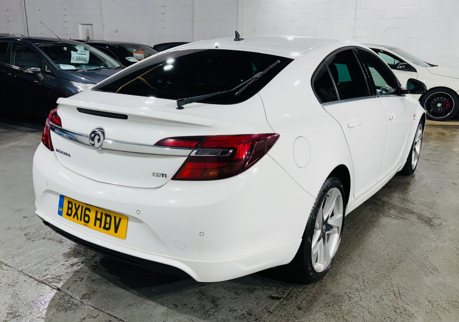 Used Vauxhall Insignia 2016 for sale - 76996949: Photo 5