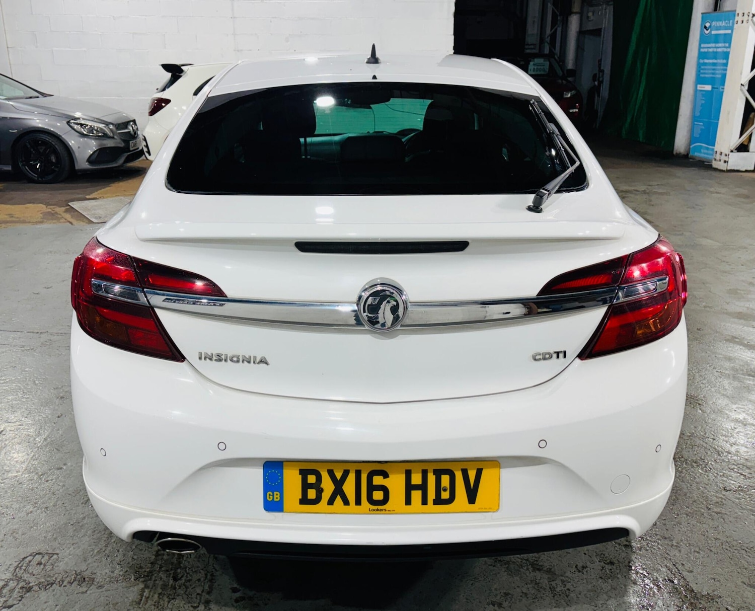 Used Vauxhall Insignia 2016 for sale - 76996949: Photo 6