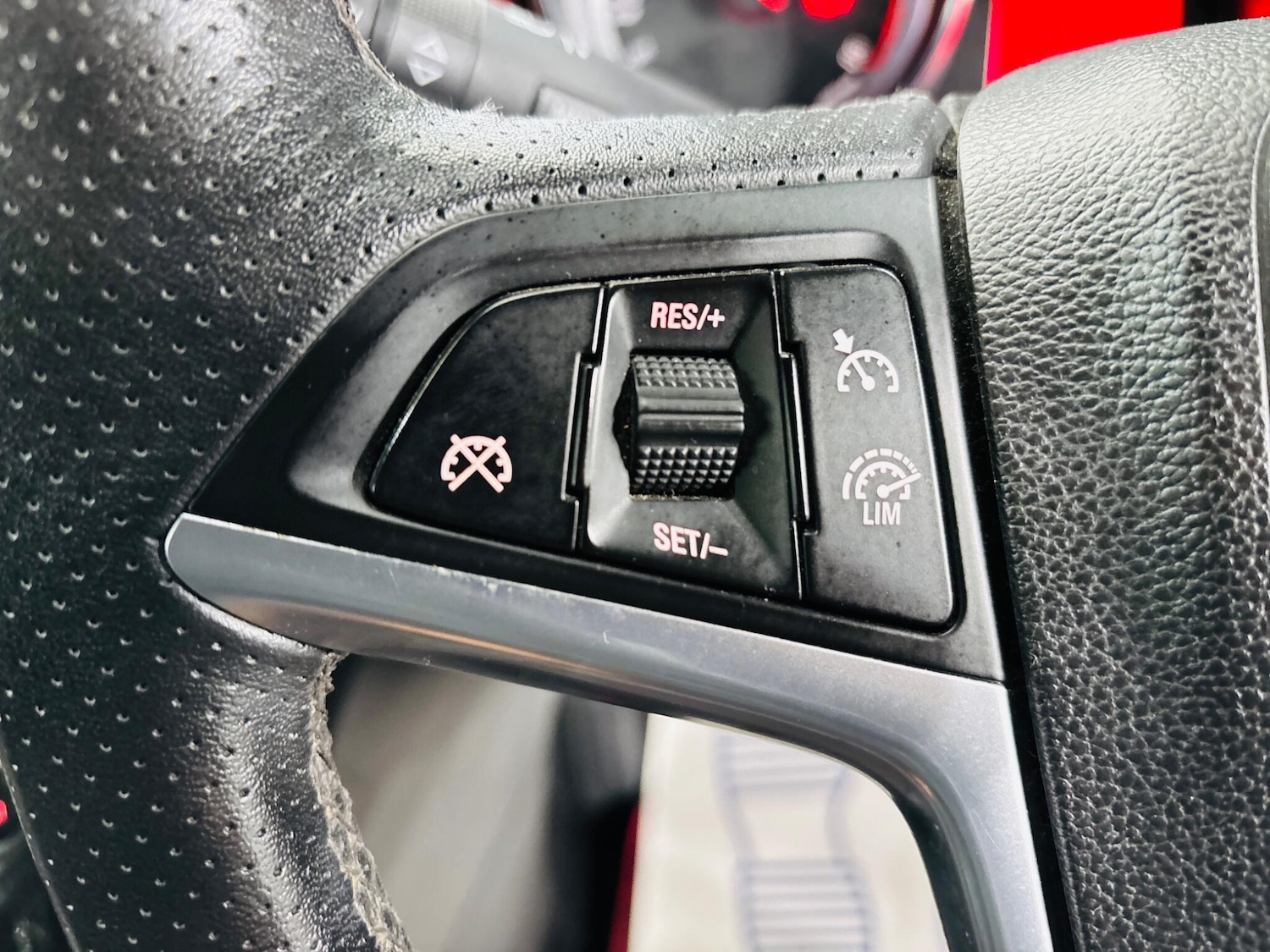 Used Vauxhall Astra GTC 2014 for sale - 76995556: Photo 20