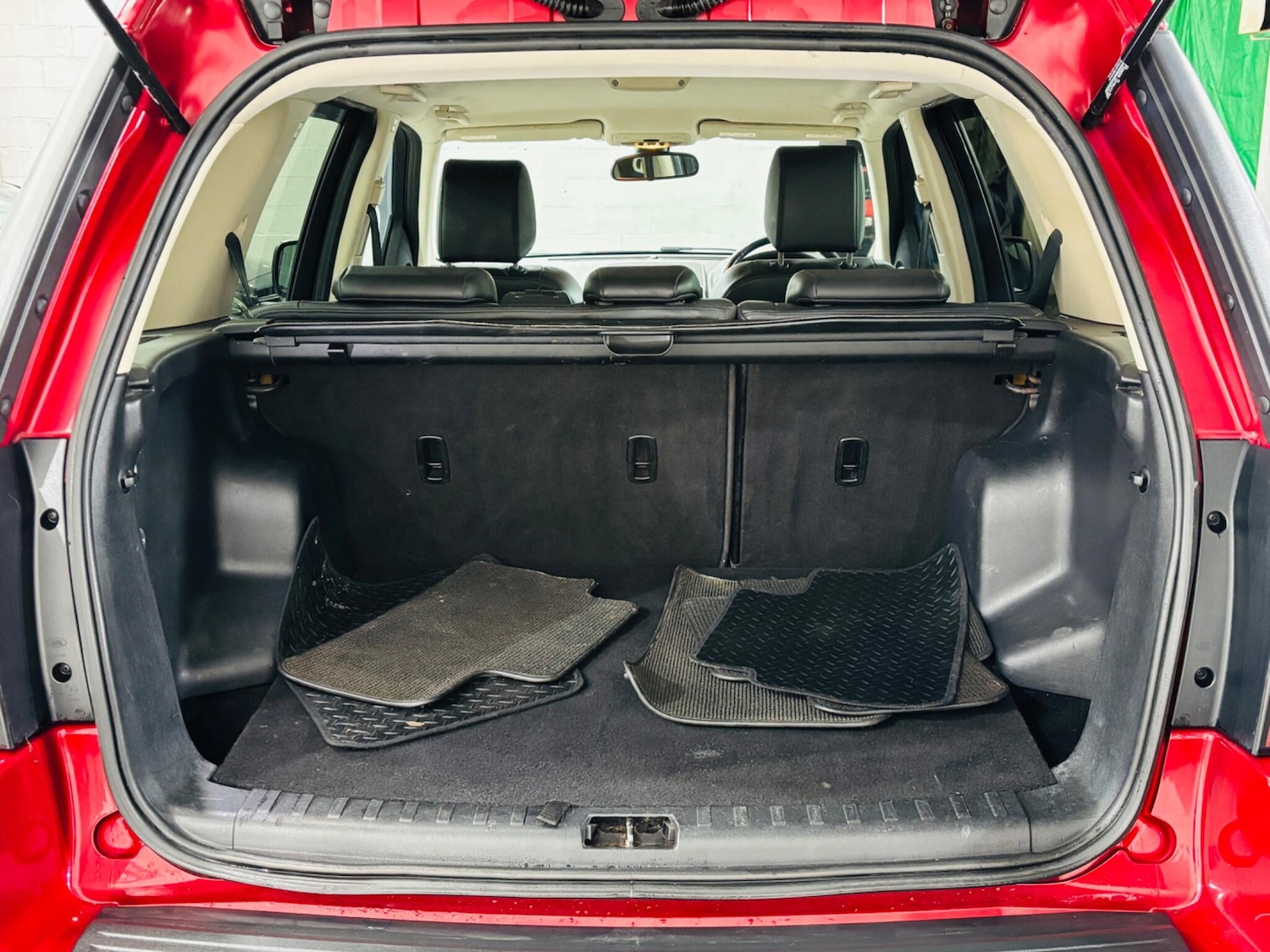 Used Land Rover Freelander 2013 for sale - 77737575: Photo 26