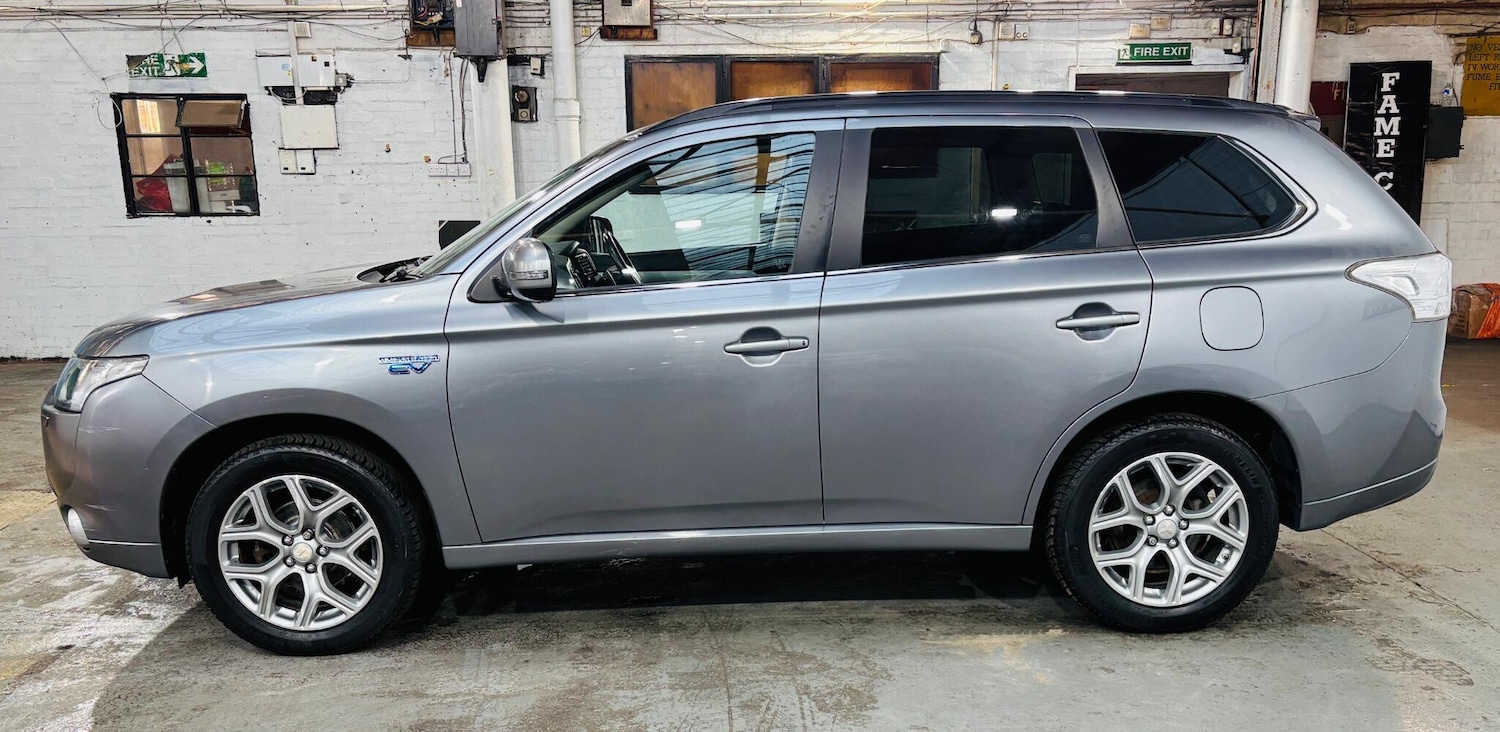 Used Mitsubishi Outlander for sale - 77658775: Photo 9