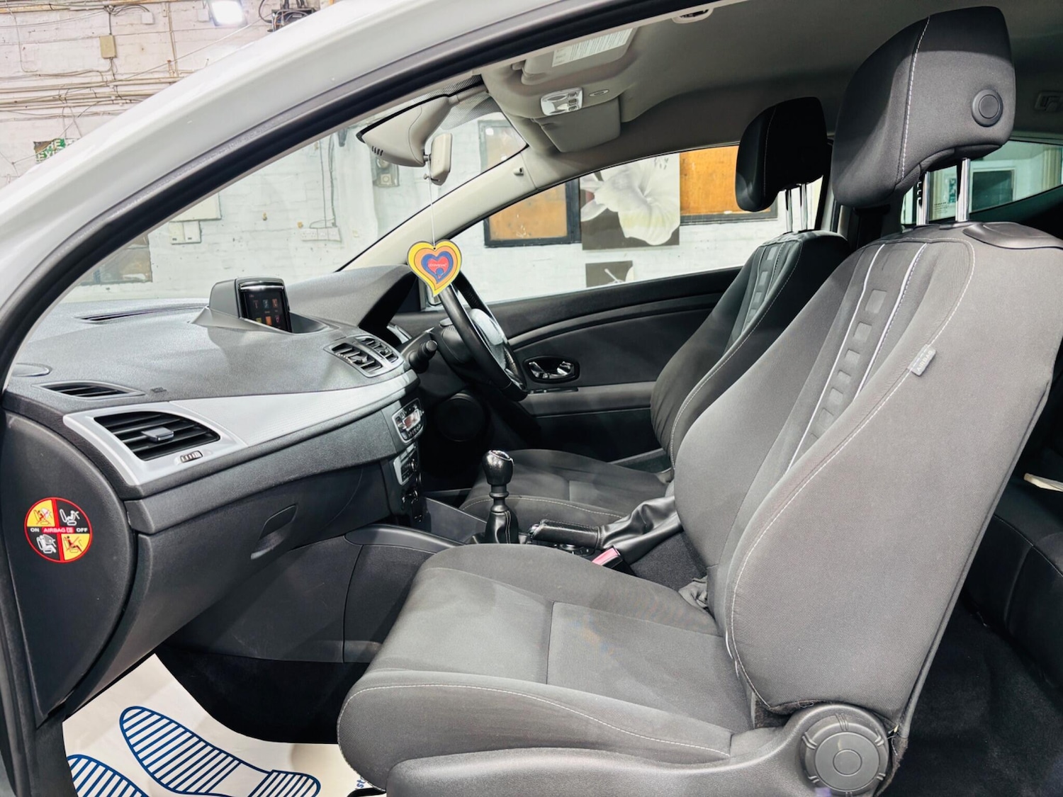 Used Renault Megane 2014 for sale - 76550348: Photo 15