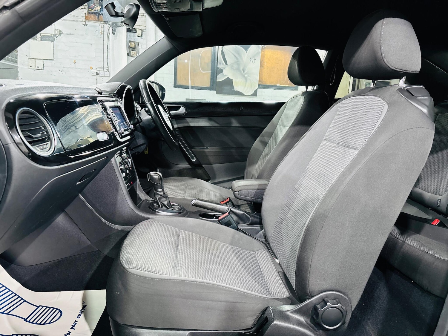 Used Volkswagen Beetle 2012 for sale - 76997022: Photo 15