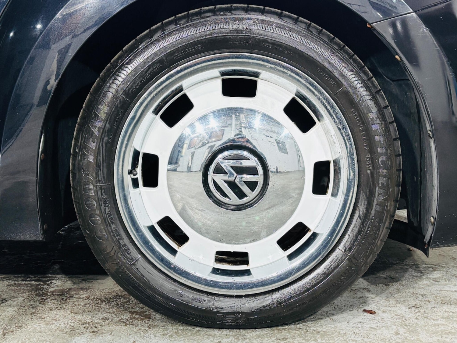 Used Volkswagen Beetle 2012 for sale - 76997022: Photo 28