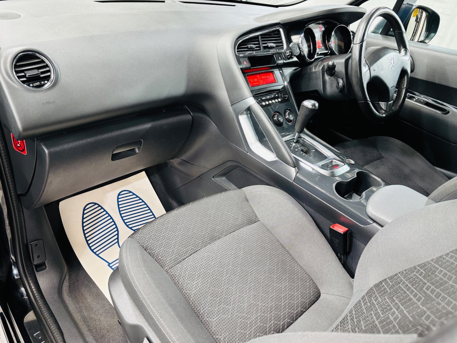 Used Peugeot 3008 2015 for sale - 76013112: Photo 14