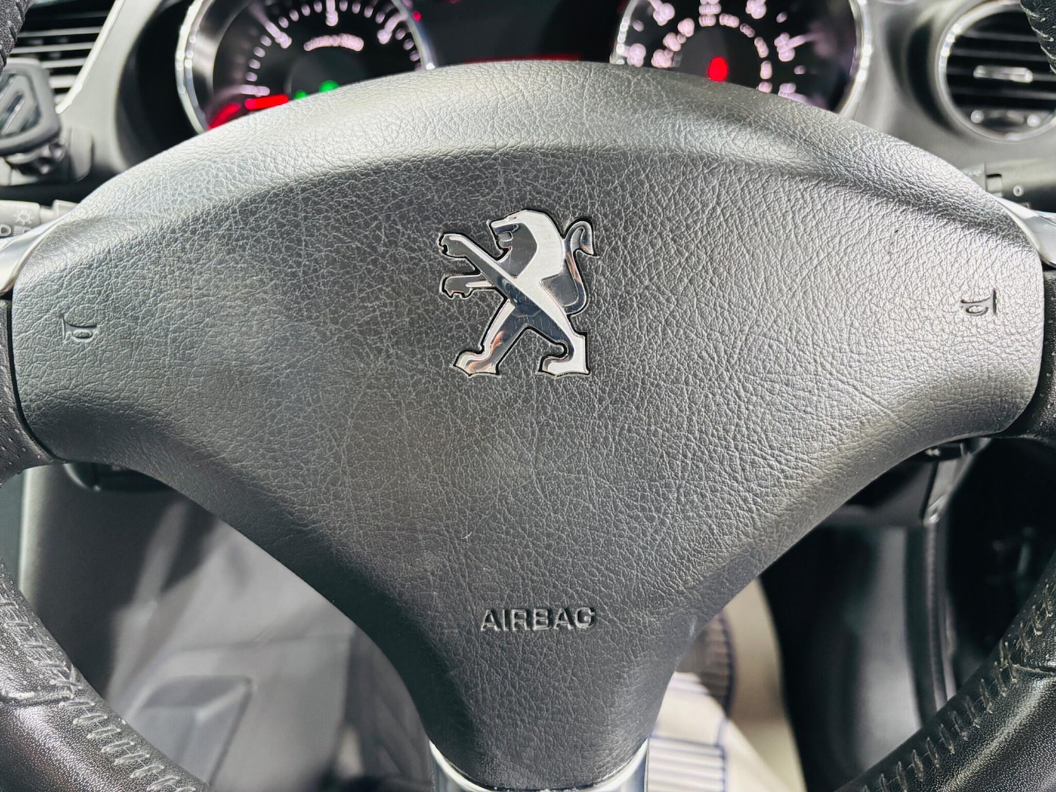 Used Peugeot 3008 2015 for sale - 76013112: Photo 20