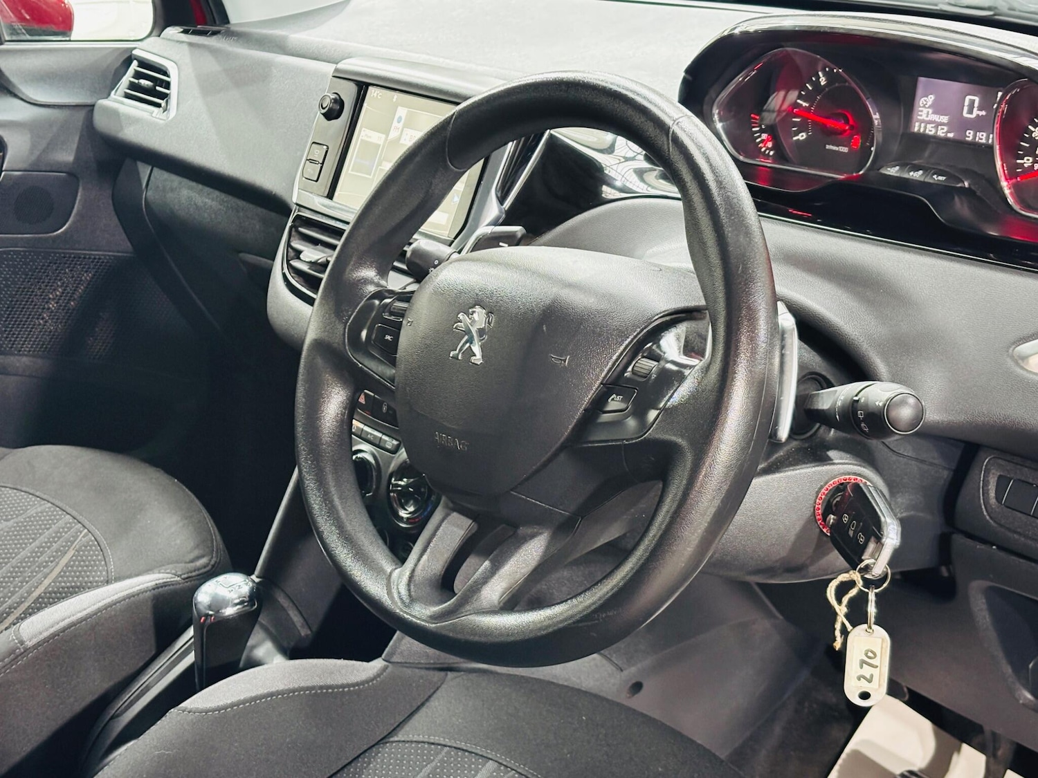 Used Peugeot 208 2013 for sale - 77769018: Photo 11