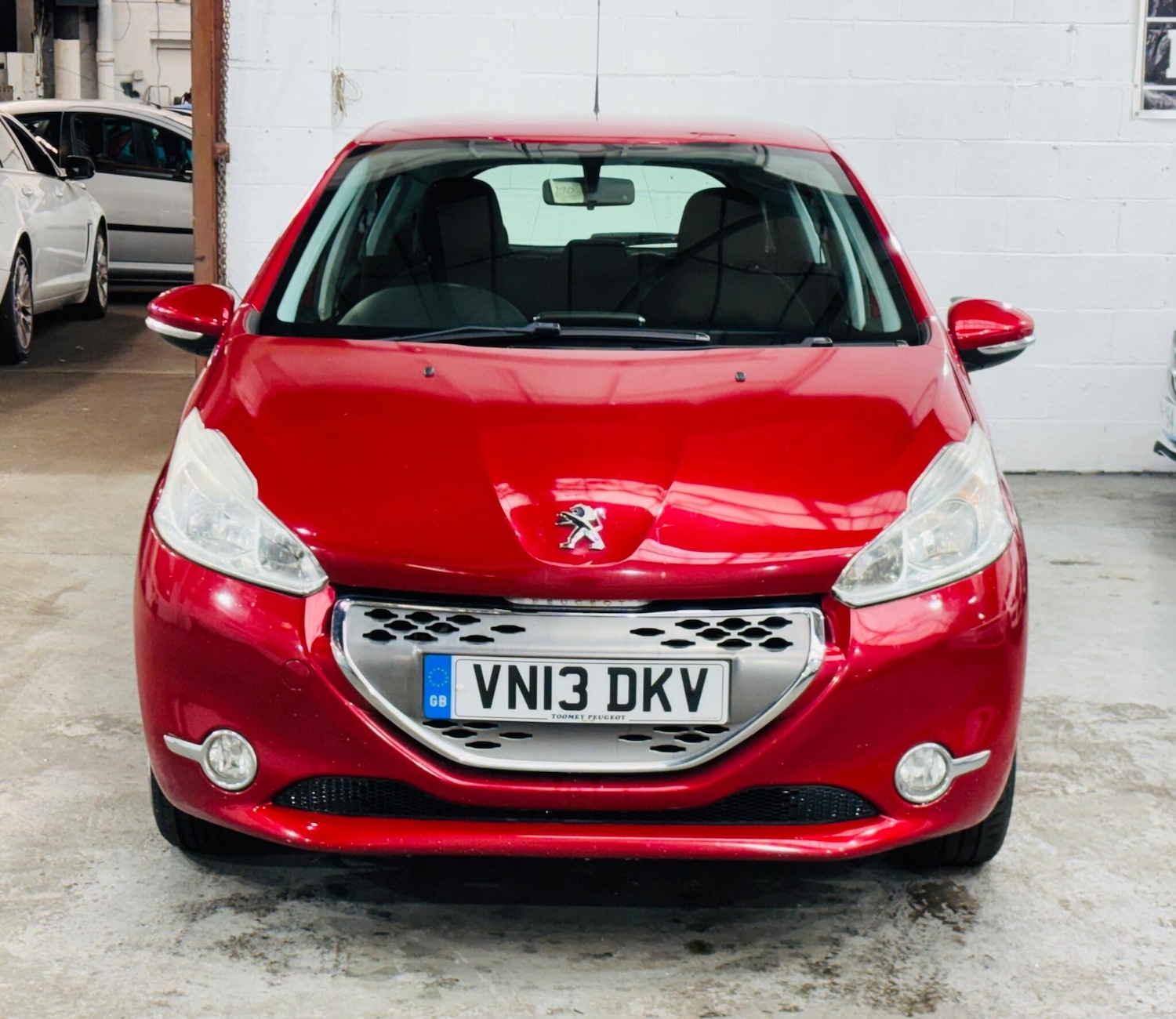 Used Peugeot 208 2013 for sale - 77769018: Photo 2