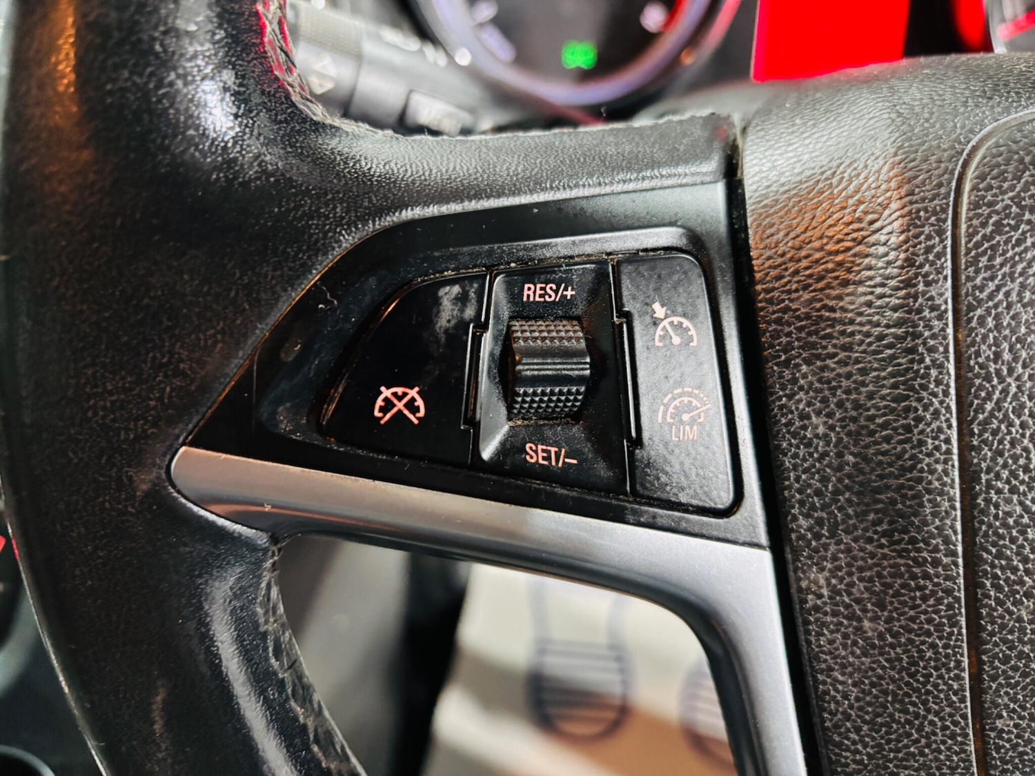 Used Vauxhall Astra 2013 for sale - 76457461: Photo 21