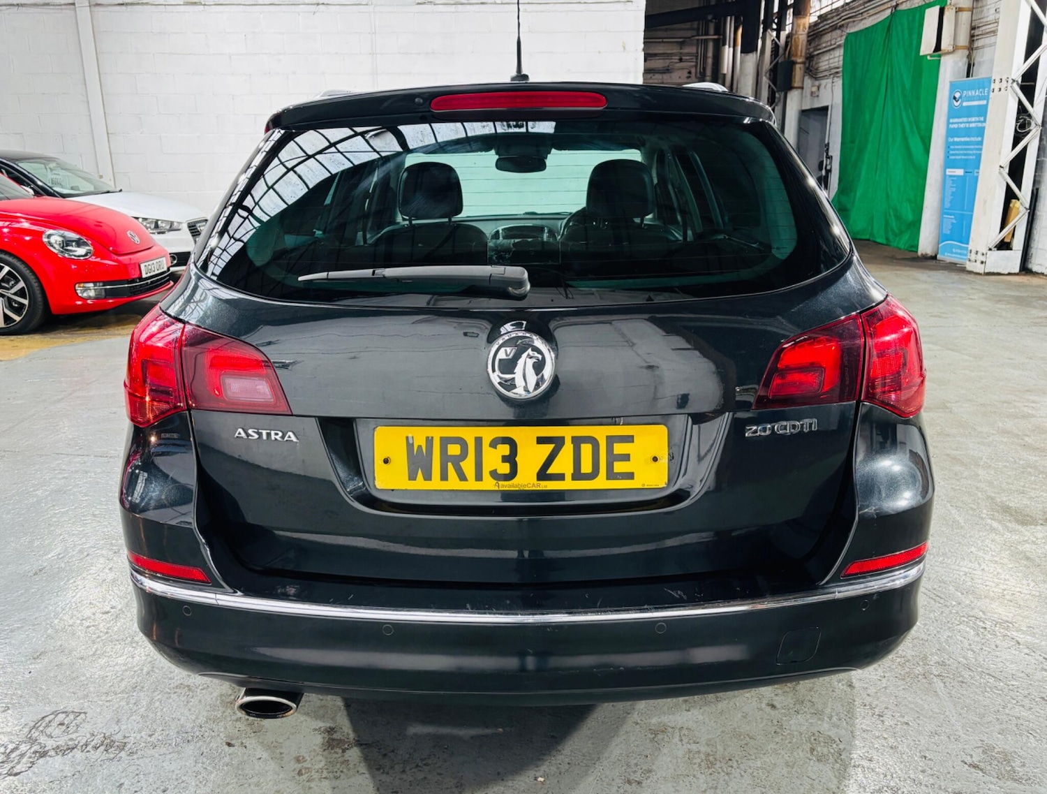 Used Vauxhall Astra 2013 for sale - 76457461: Photo 6