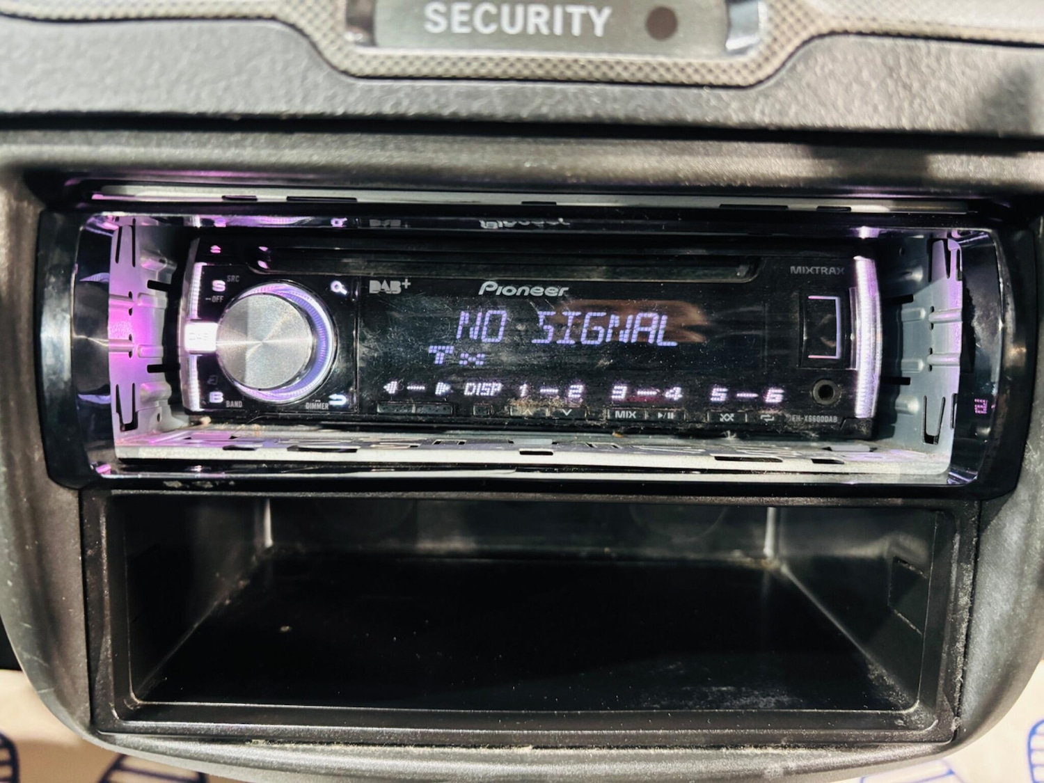 Used Toyota Yaris 2005 for sale - 77970437: Photo 18