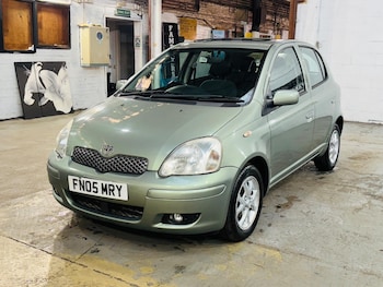 Used Toyota Yaris 2005 for sale - 77970437: Photo
